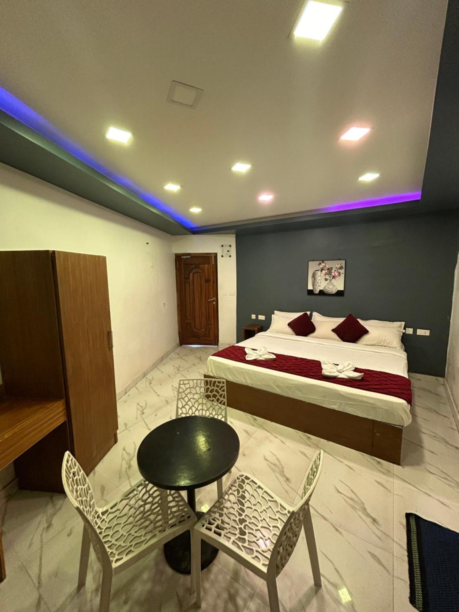 Kottakuppam G Hotel מראה חיצוני תמונה